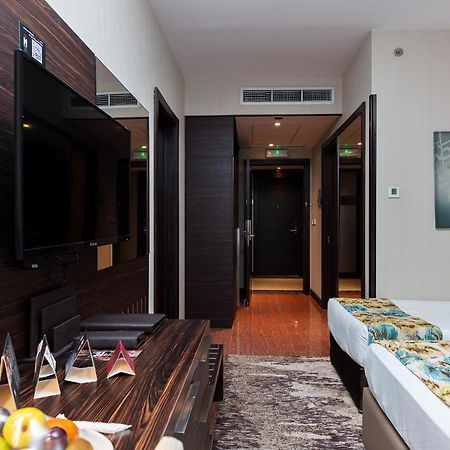 M Hotel Makkah By Millennium Mecca Екстер'єр фото A room at the hotel