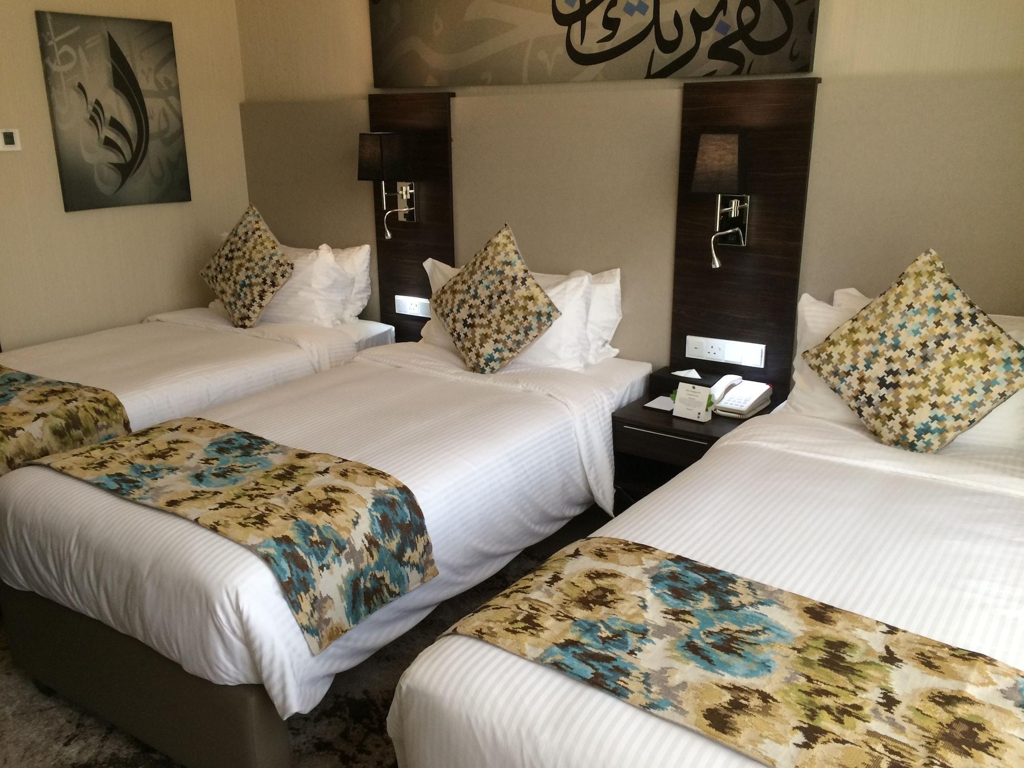 M Hotel Makkah By Millennium Mecca Екстер'єр фото A room at the hotel