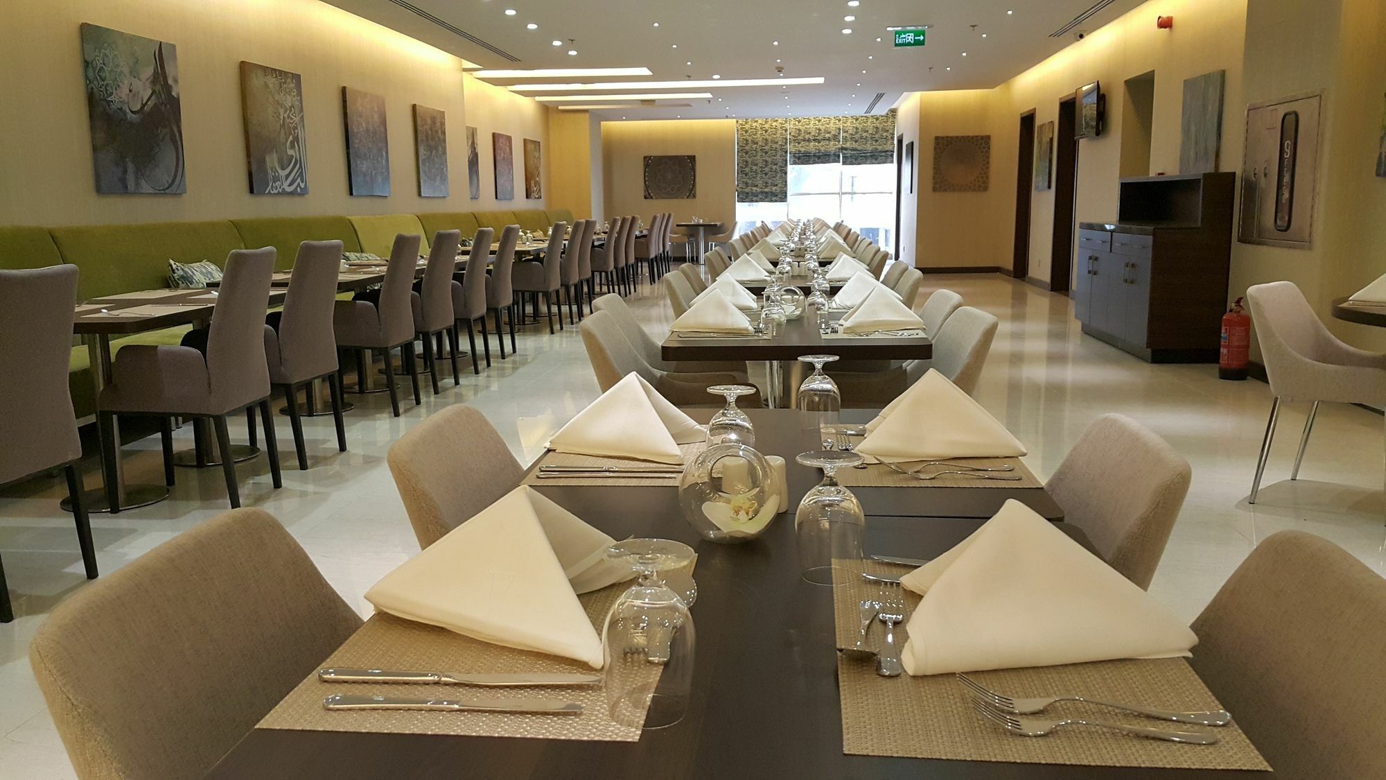M Hotel Makkah By Millennium Mecca Екстер'єр фото The hotel's restaurant